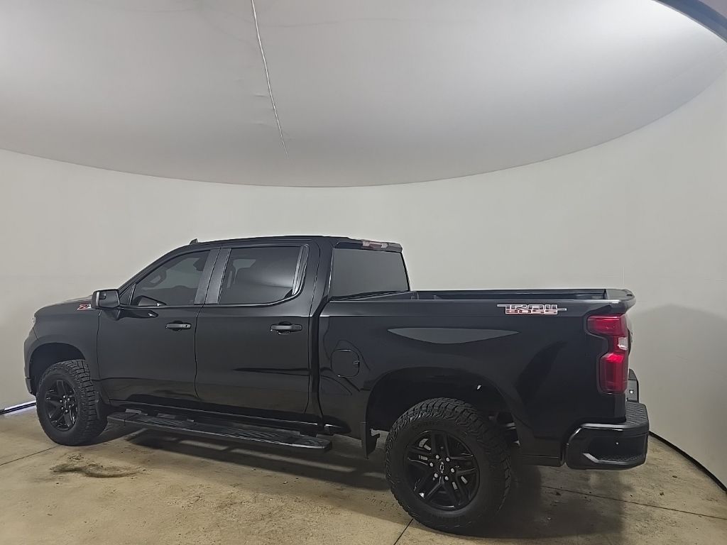 2024 Chevrolet Silverado 1500 Custom Trail Boss photo 4