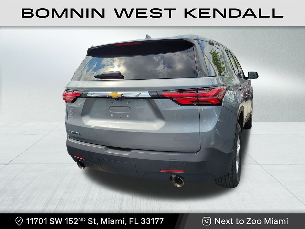 2023 Chevrolet Traverse 1LS photo 4