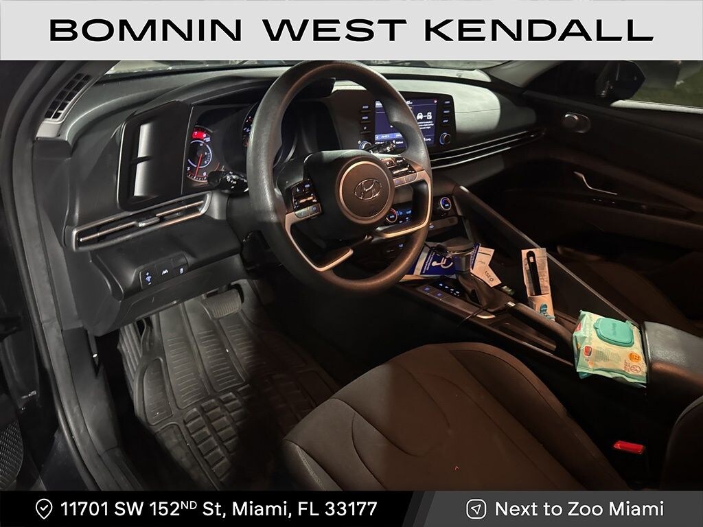 Used 2023 Hyundai Elantra SEL Sedan