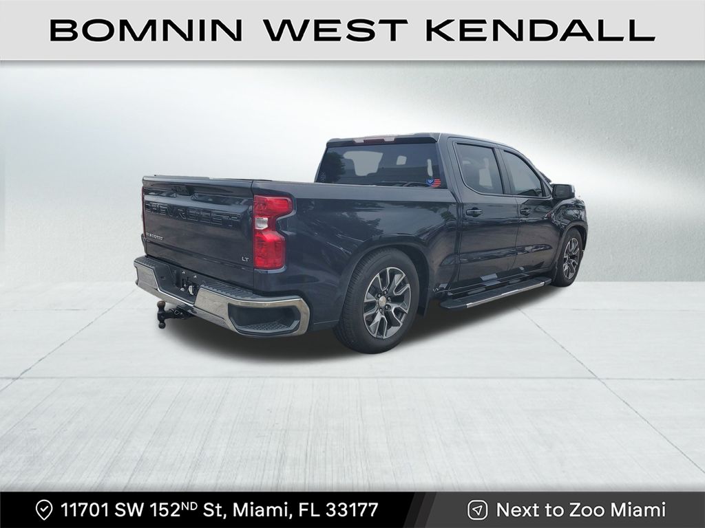 2023 Chevrolet Silverado 1500 LT photo 3