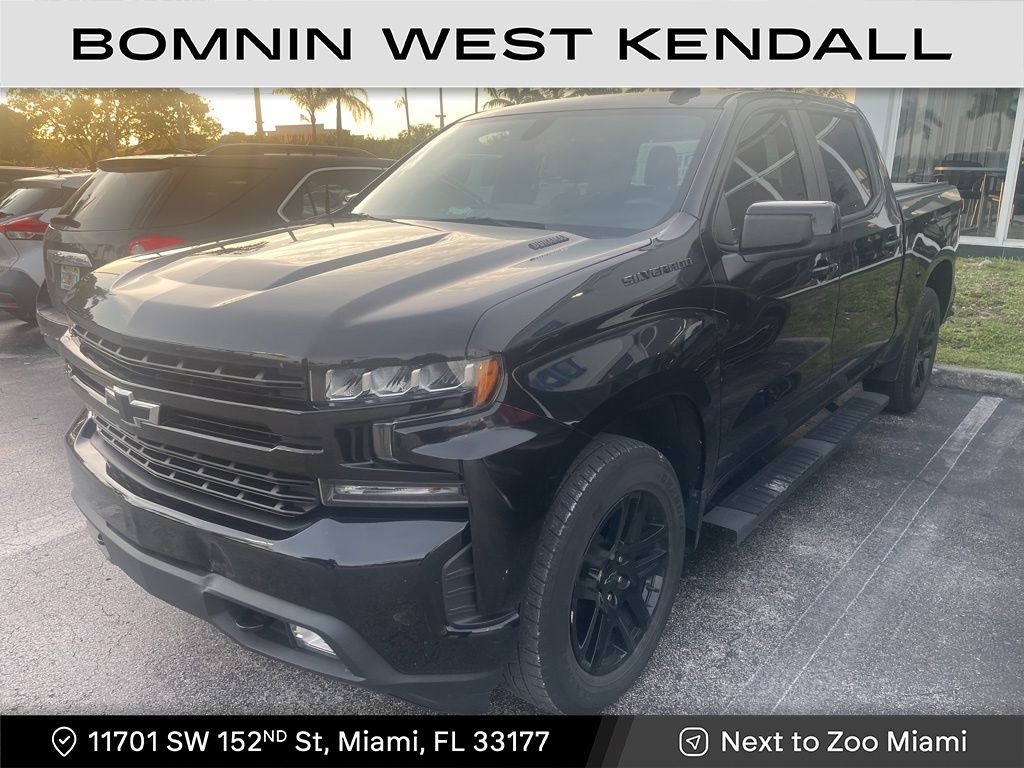 2021 Chevrolet Silverado 1500 RST photo 2