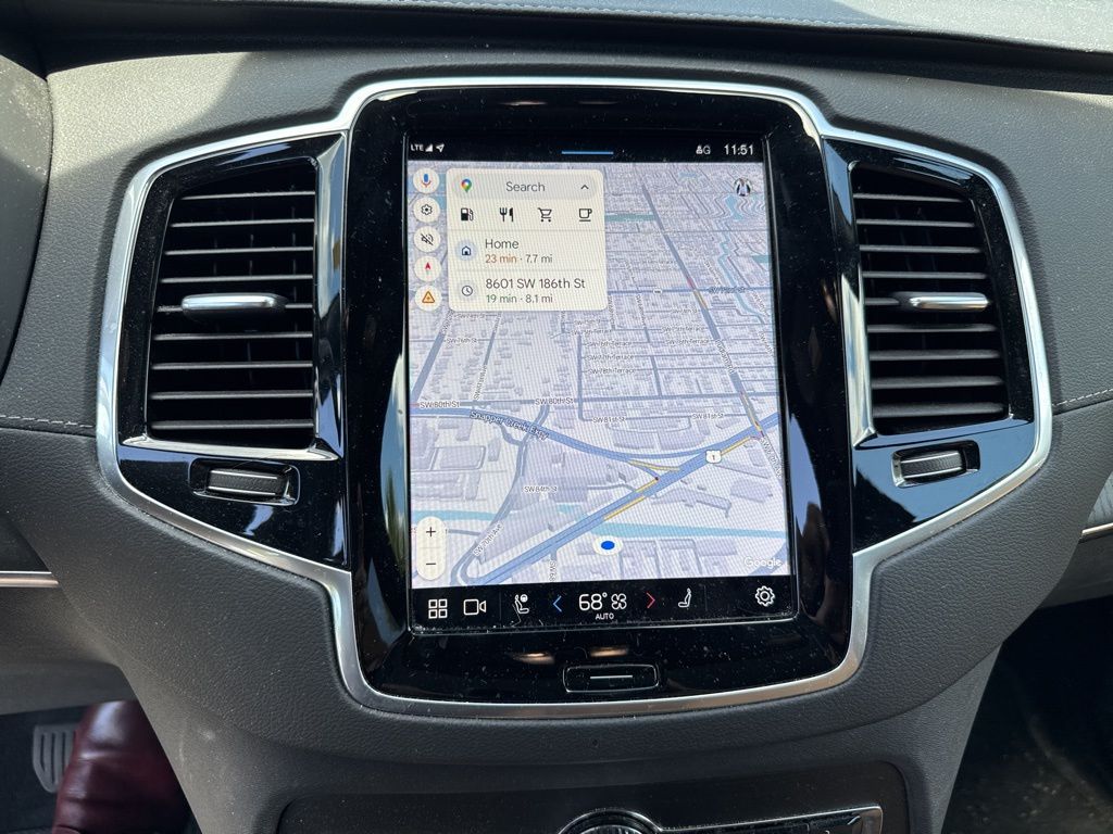 2024 Volvo XC90 Ultimate photo 3
