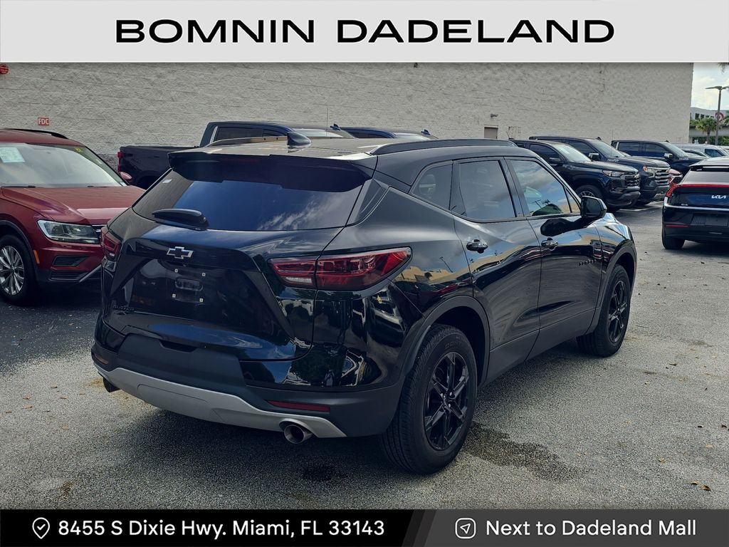 2023 Chevrolet Blazer 2LT photo 4