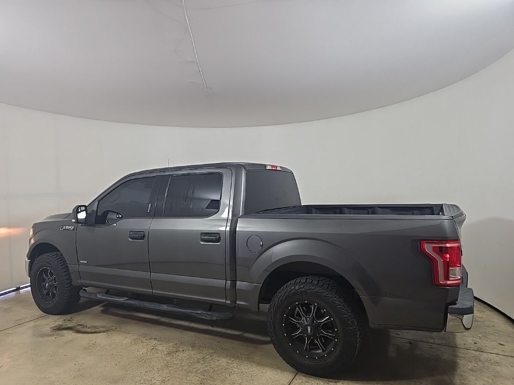 2016 Ford F-150 XL photo 4