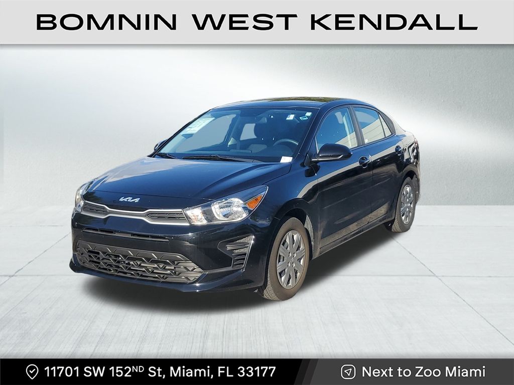 2023 Kia Rio LX photo 3