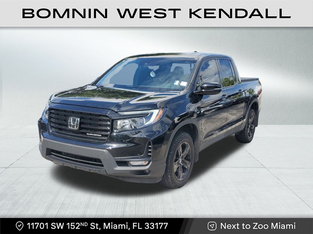 2023 Honda Ridgeline Black Edition photo 3