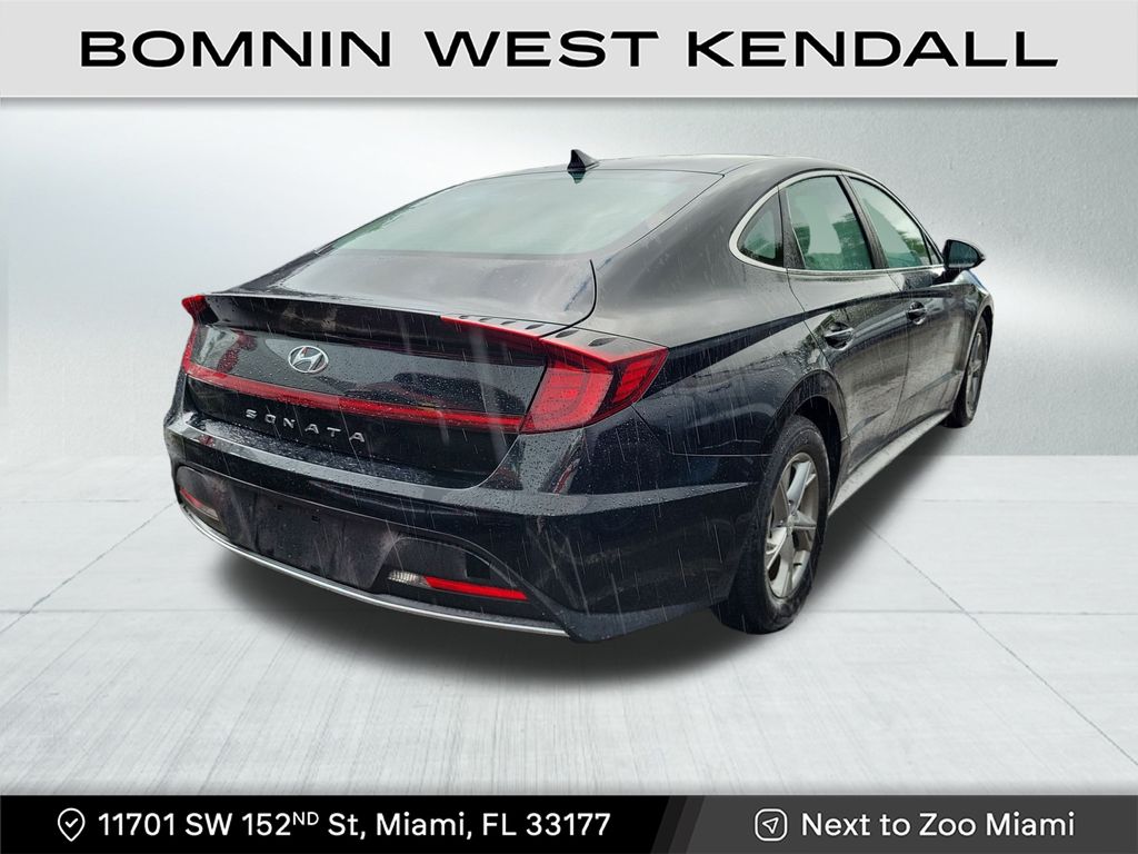 2023 Hyundai Sonata SE photo 4