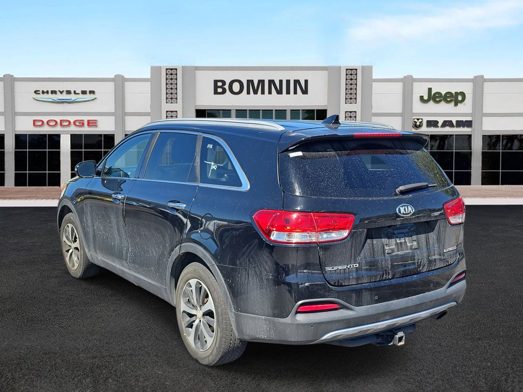 2017 Kia Sorento EX photo 4