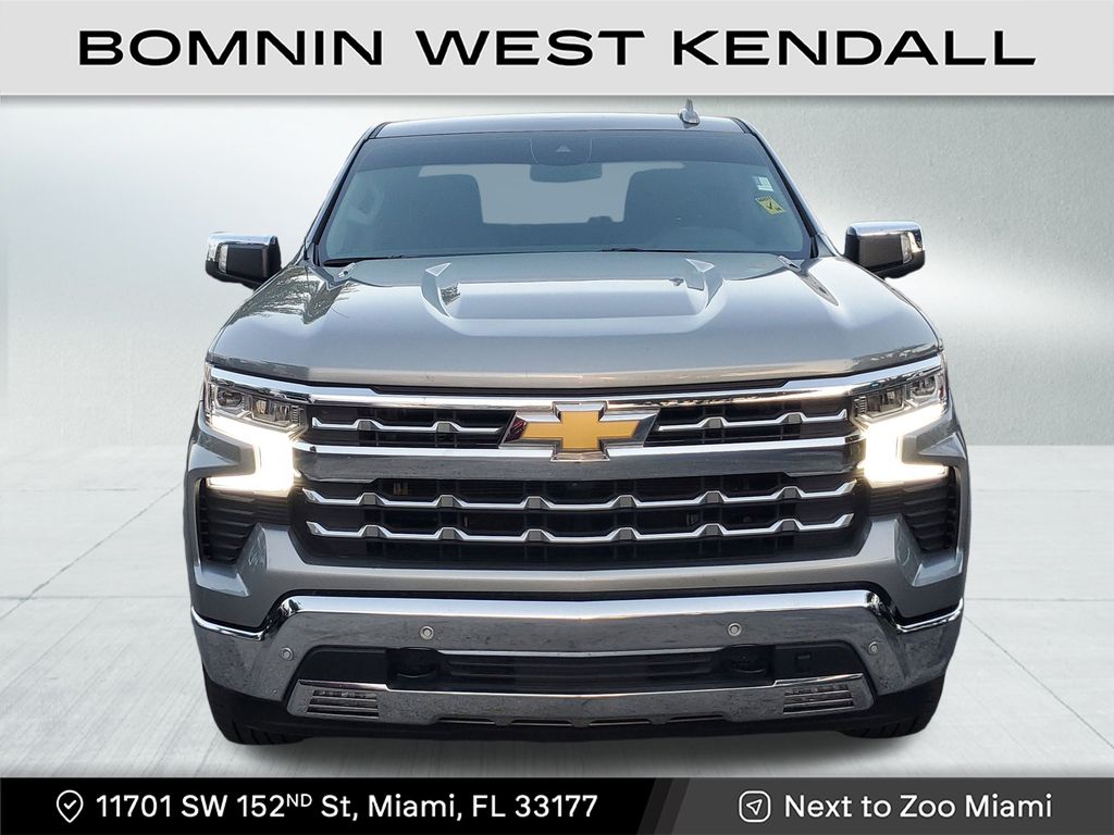 2024 Chevrolet Silverado 1500 LTZ photo 2
