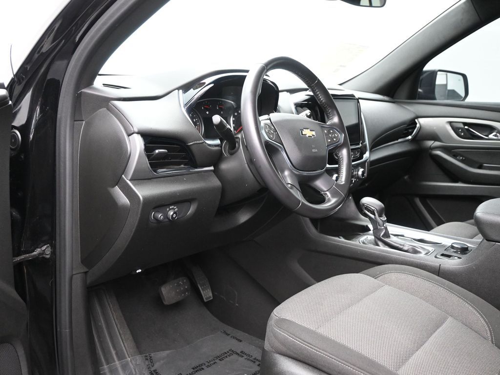 2022 Chevrolet Traverse 1LT - Photo 13