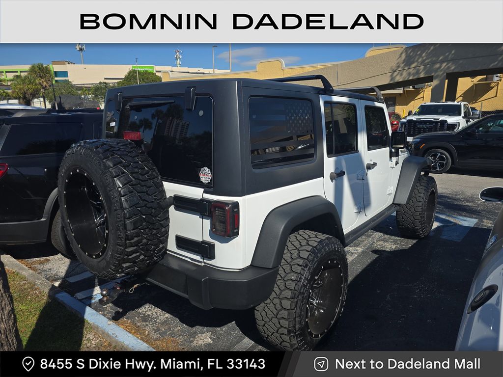 2016 Jeep Wrangler Unlimited Black Bear photo 4