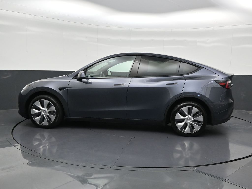 Used 2023 Tesla Model Y Long Range with VIN 7SAYGDEE5PA210762 for sale in Miami, FL
