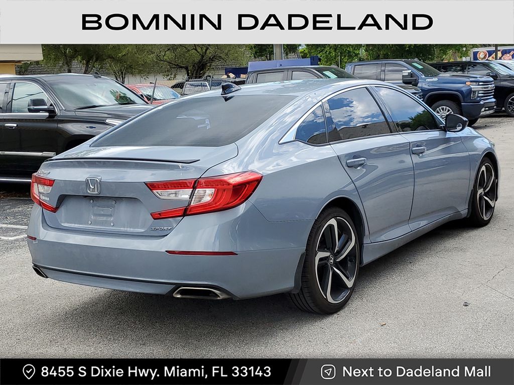 2022 Honda Accord Sport photo 4