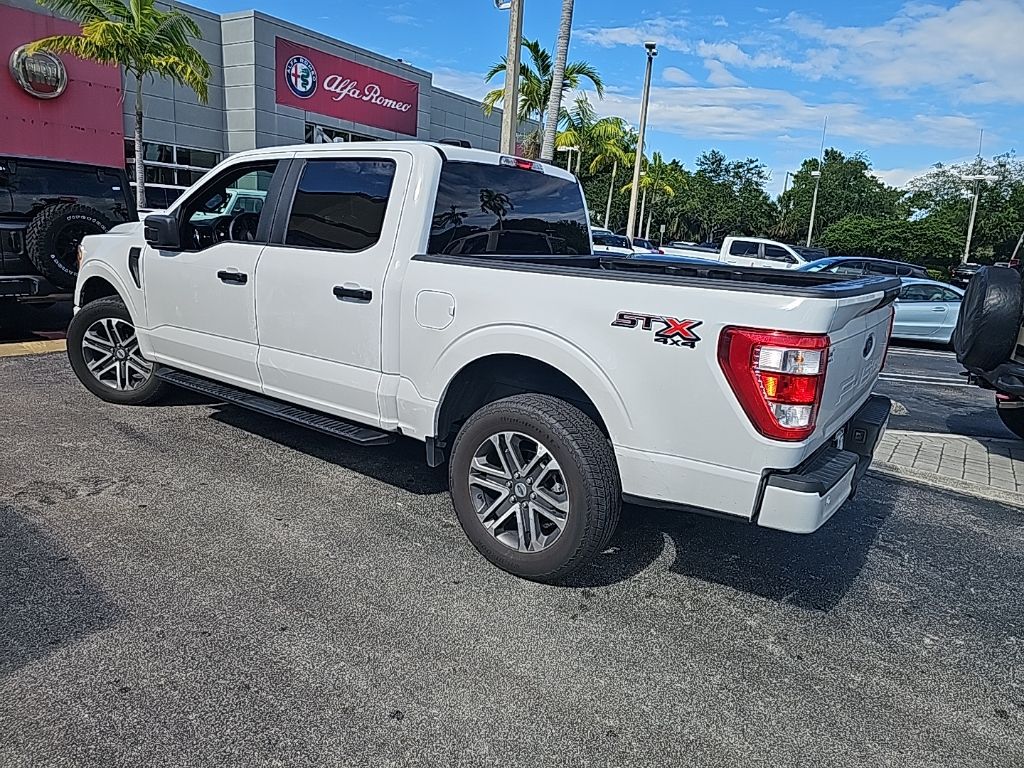 2022 Ford F-150 XL photo 3