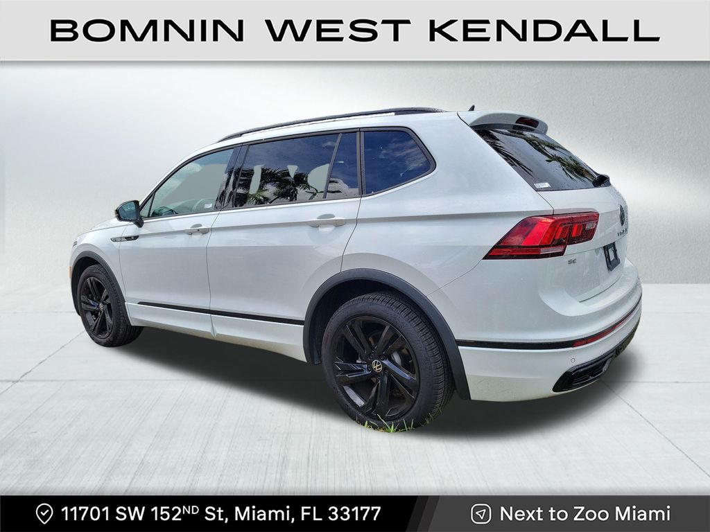 2024 Volkswagen Tiguan SE R-Line Black photo 2