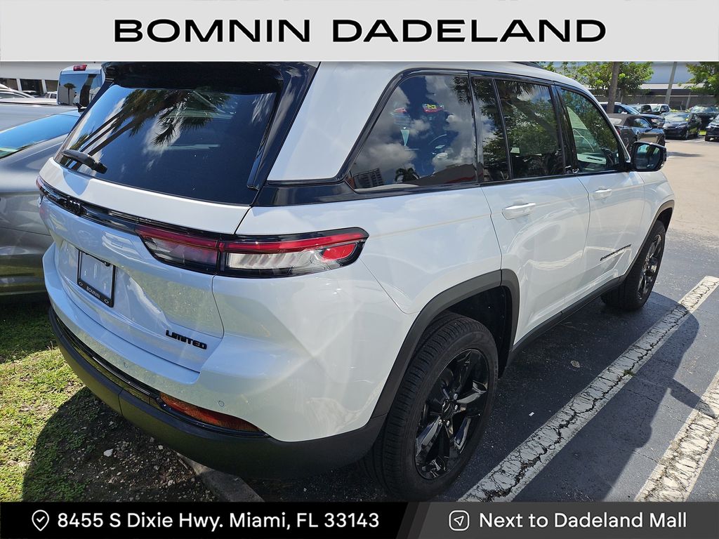 2025 Jeep Grand Cherokee Limited photo 4