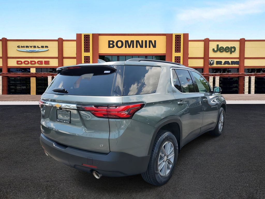 2023 Chevrolet Traverse 1LT photo 3