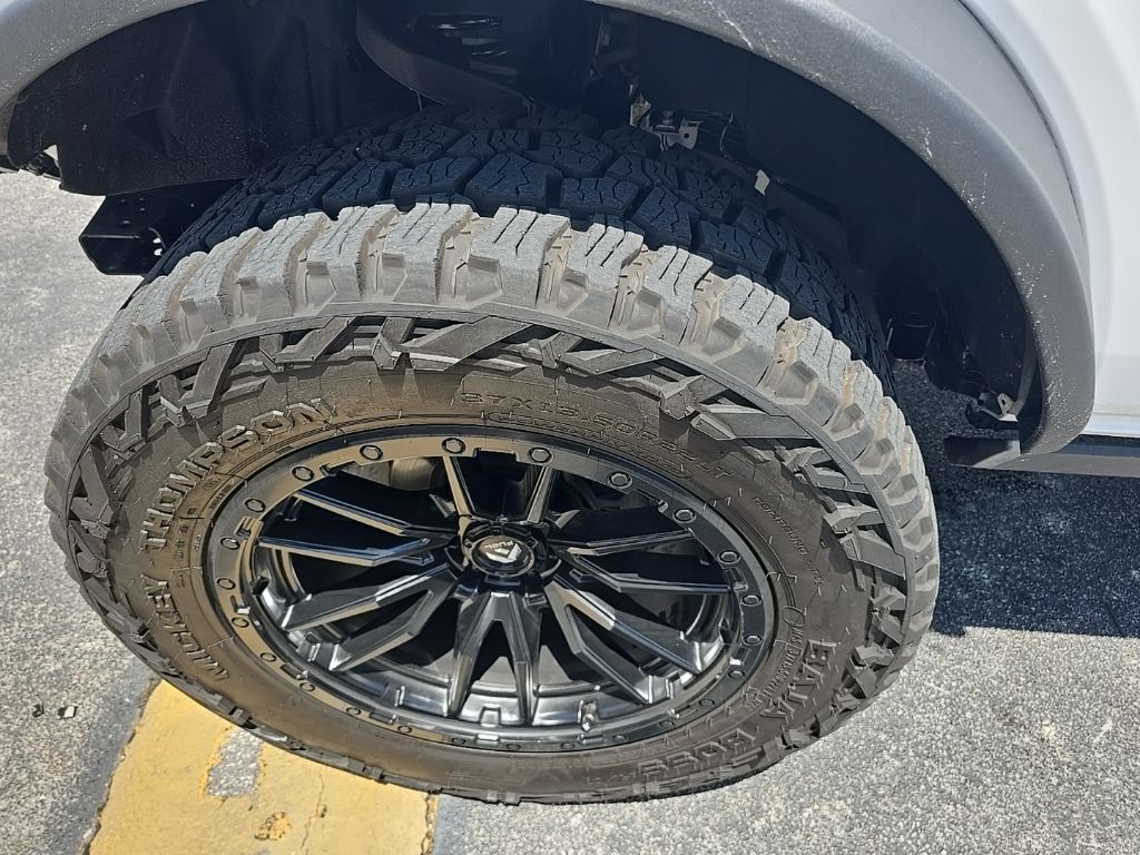 2023 Ford Bronco Badlands photo 4