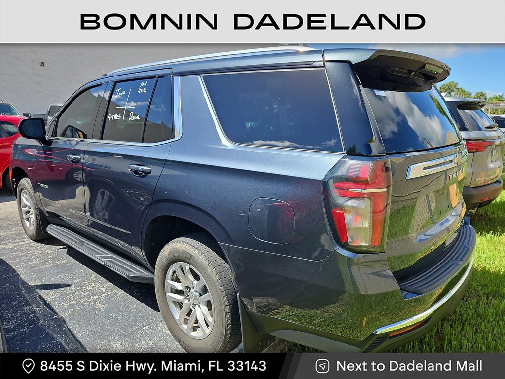2021 Chevrolet Tahoe LT photo 2