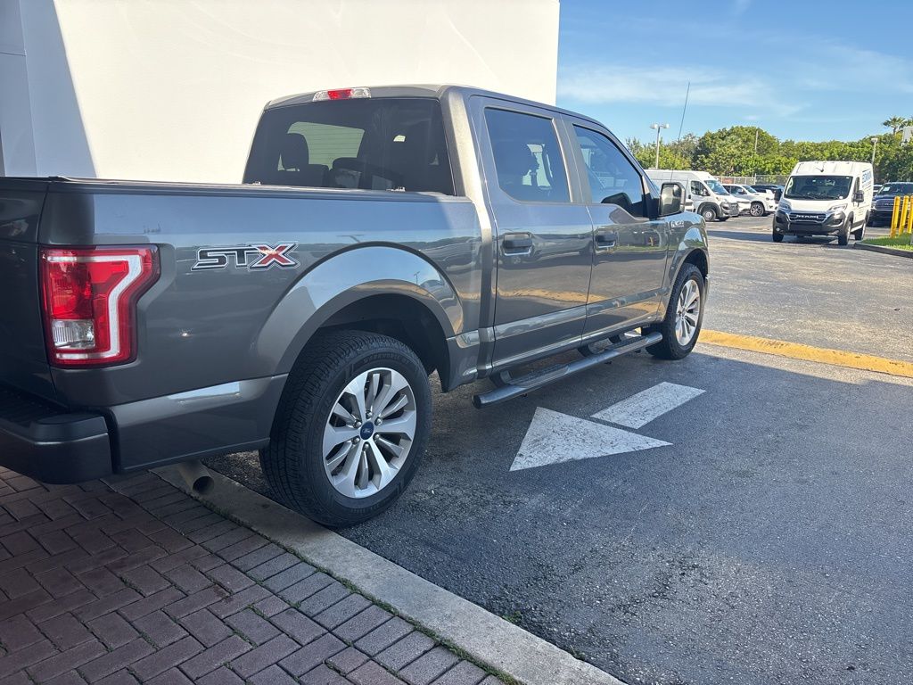 2017 Ford F-150 XL photo 2