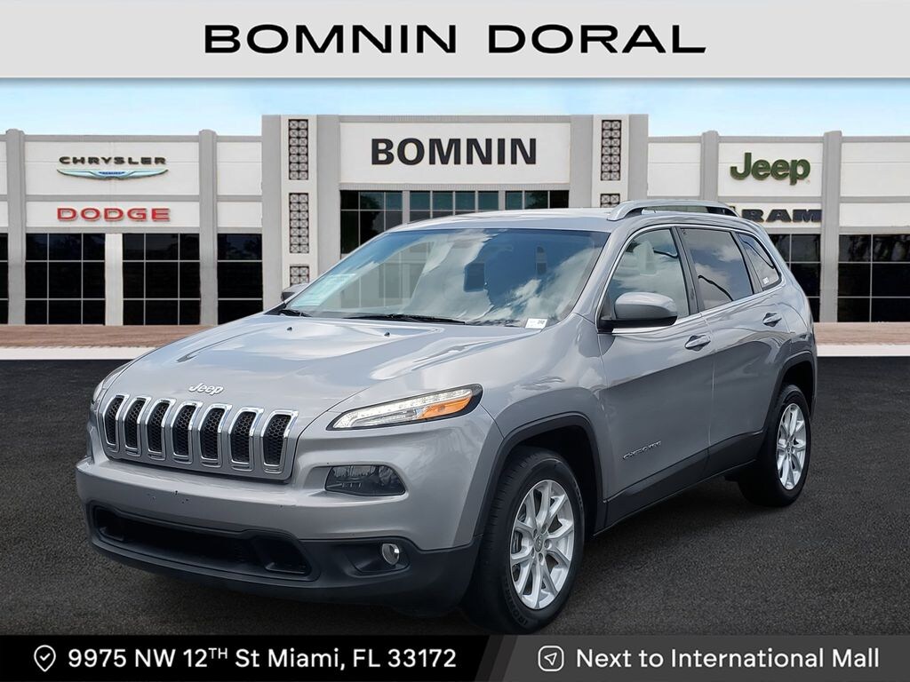 Used 2018 Jeep Cherokee Latitude SUV