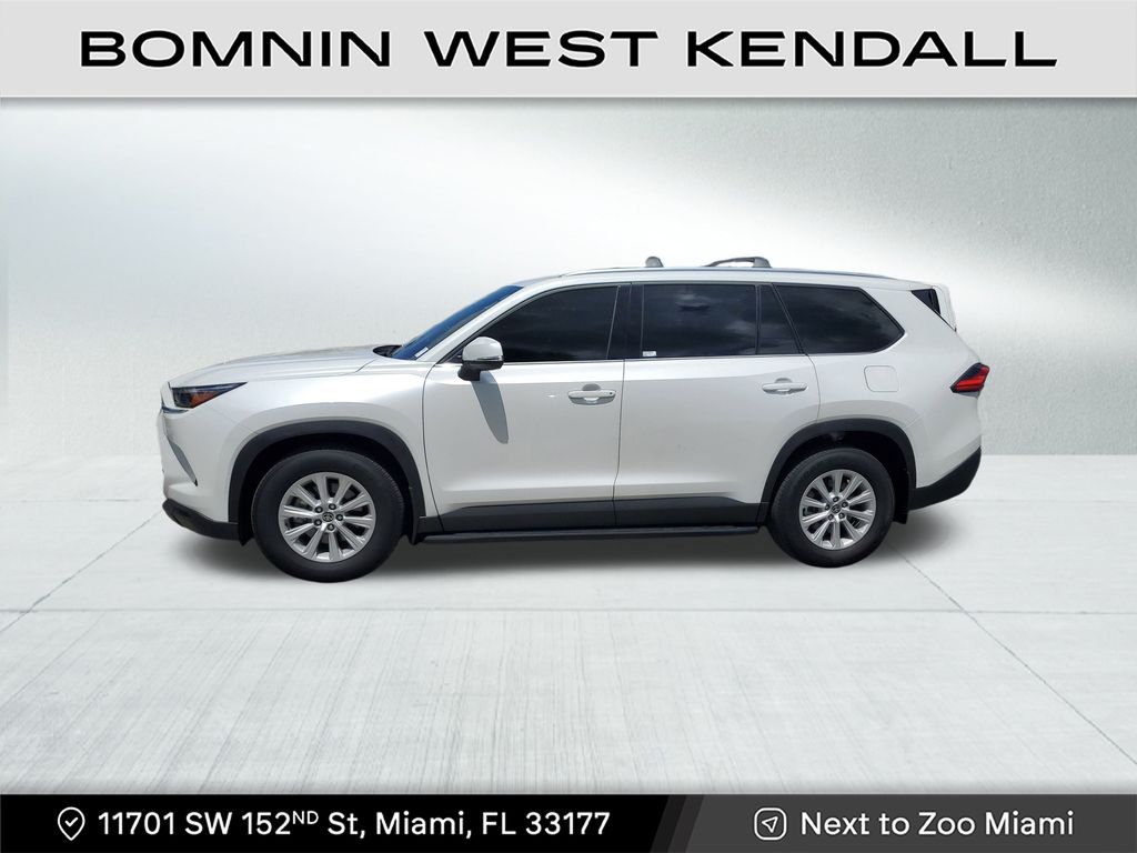 2024 Toyota Highlander Hybrid XLE photo 4