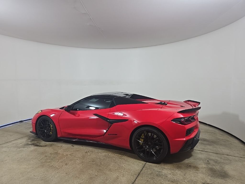 Used 2025 Chevrolet Corvette Z06 Convertible