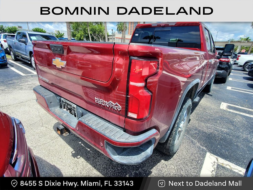 2024 Chevrolet Silverado 2500HD High Country photo 4