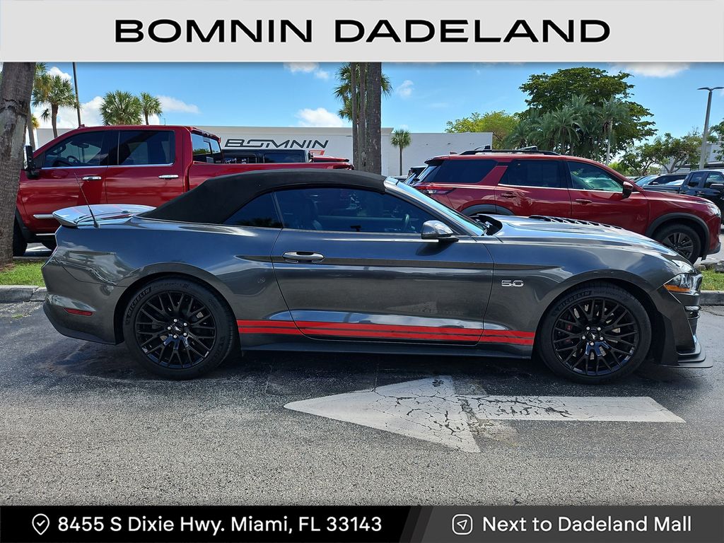 2019 Ford Mustang GT Premium Convertible photo 4