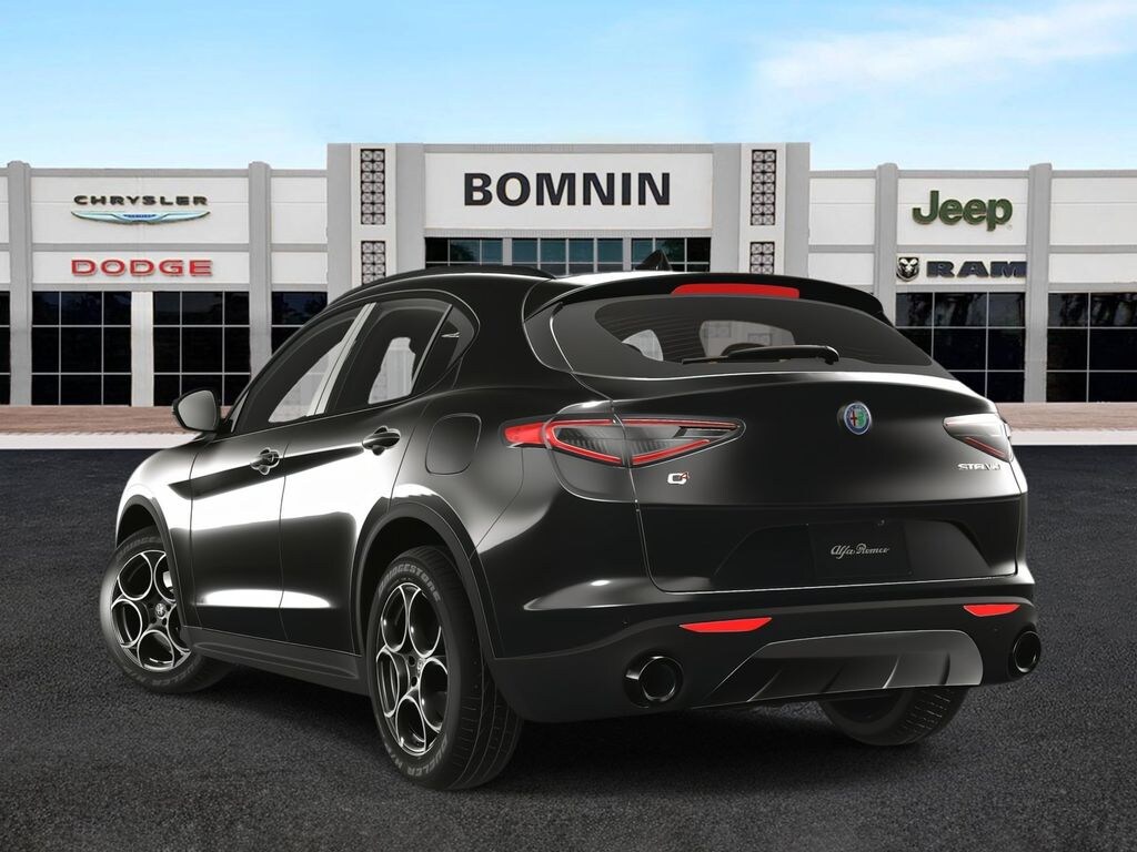 New 2025 Alfa Romeo Stelvio INTENSA AWD Sport Utility