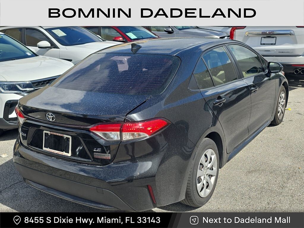 Used 2022 Toyota Corolla LE Sedan