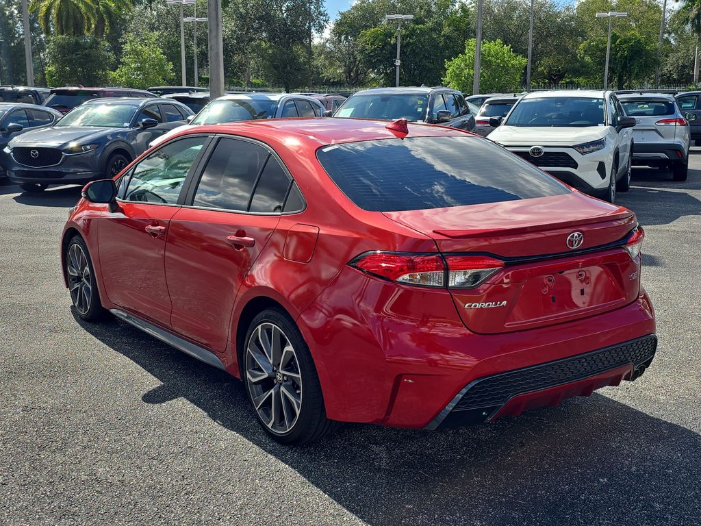 2021 Toyota Corolla SE photo 4