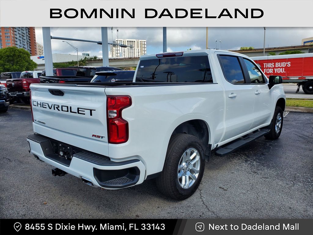 2023 Chevrolet Silverado 1500 RST photo 4