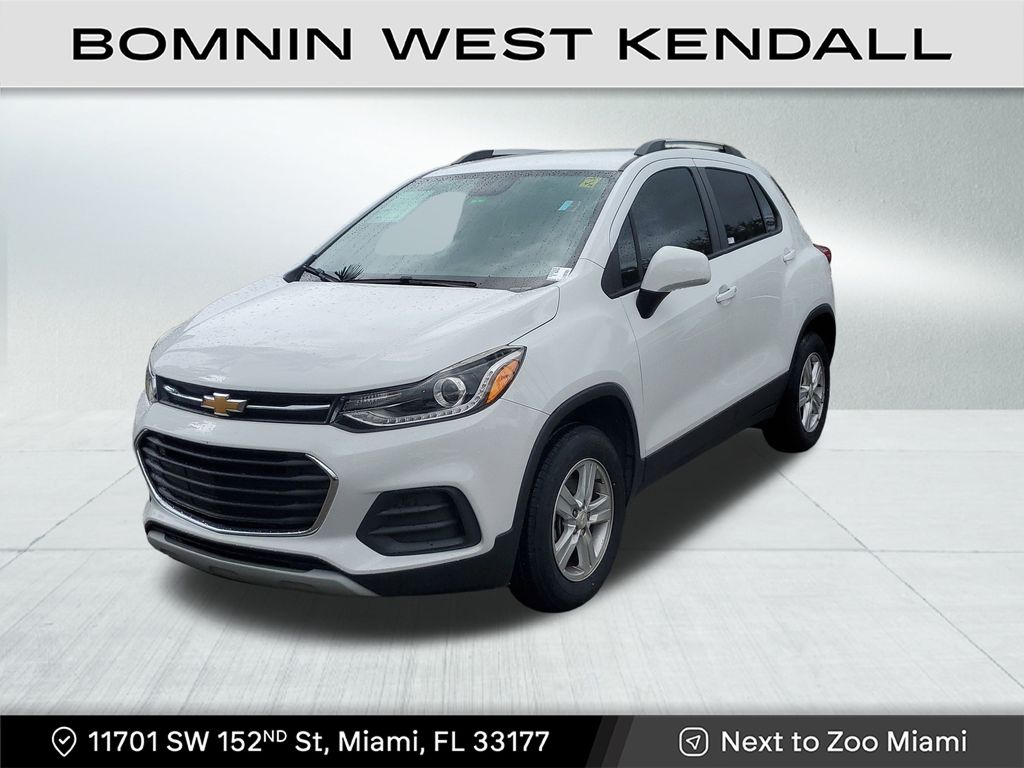 2022 Chevrolet Trax LT photo 3