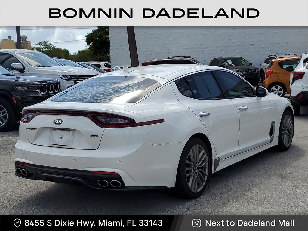2018 Kia Stinger photo 4