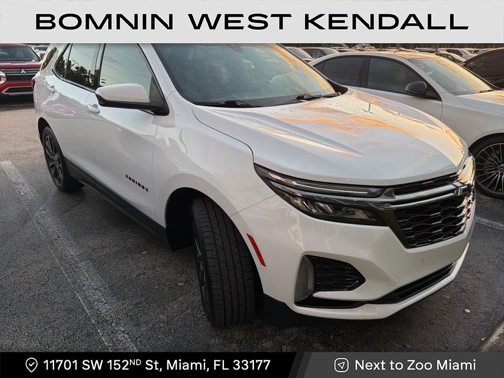 2022 Chevrolet Equinox RS photo 2