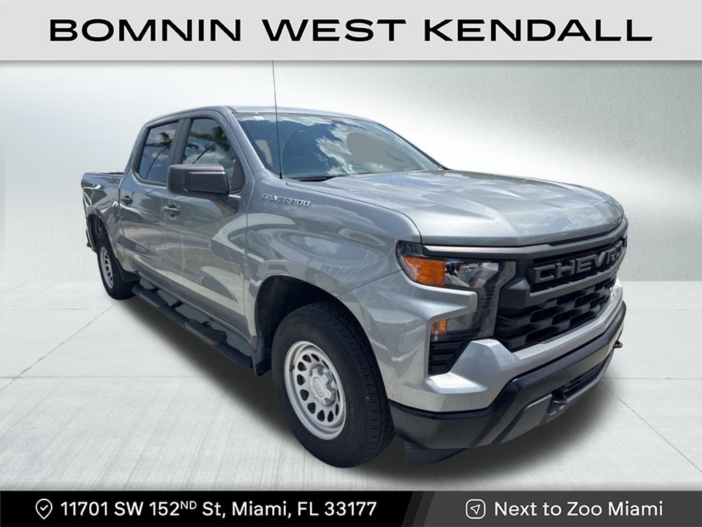 2023 Chevrolet Silverado 1500 photo 2