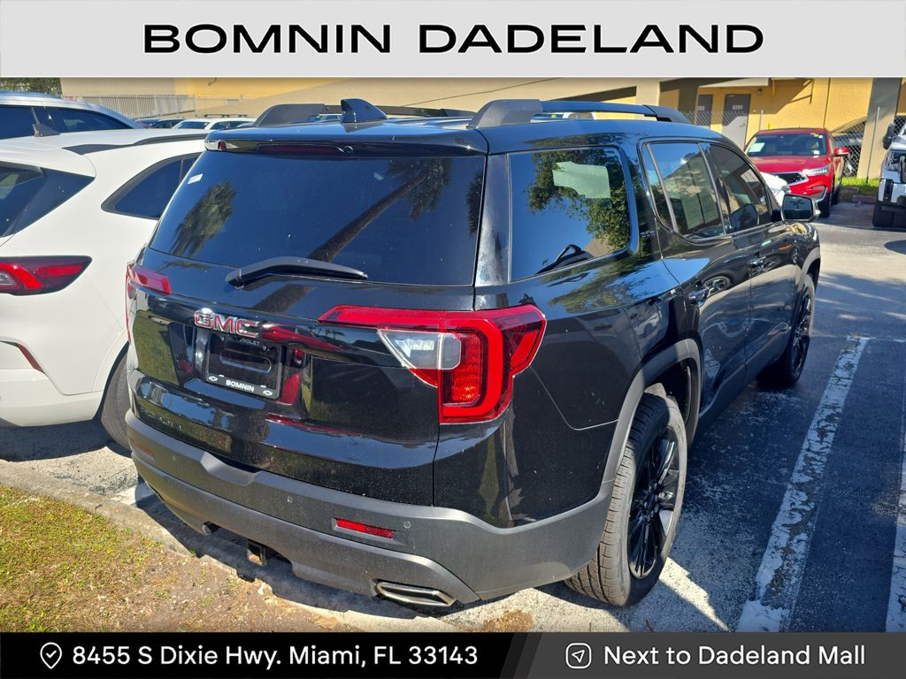 2023 Gmc Acadia SLE photo 3