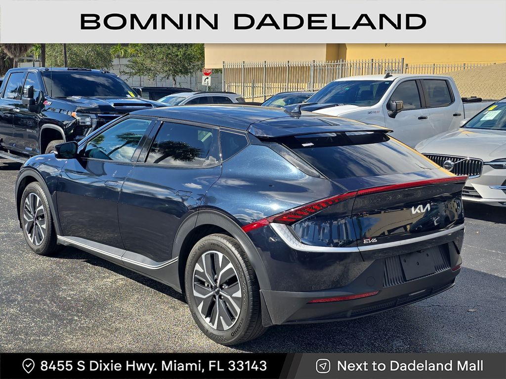 2022 Kia EV6 Light photo 3