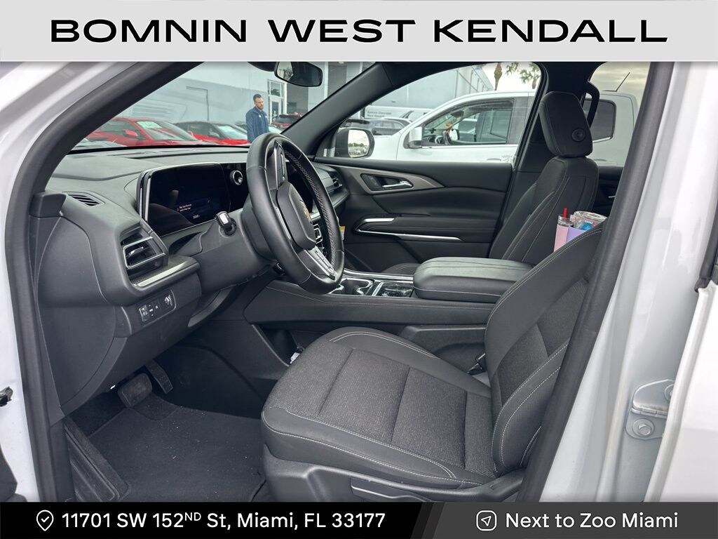 Used 2024 Chevrolet Traverse LS SUV