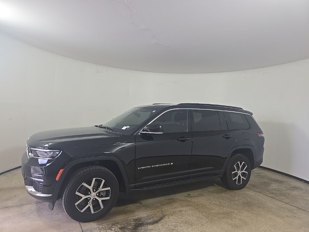 2024 Jeep Grand Cherokee L photo 2