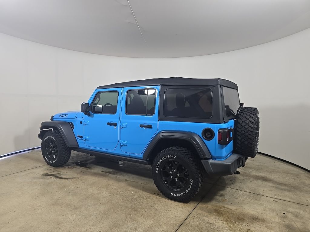 2021 Jeep Wrangler Unlimited Willys photo 3
