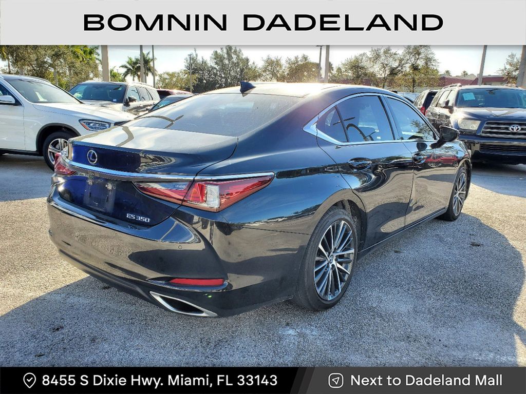 2022 Lexus ES 350 photo 4