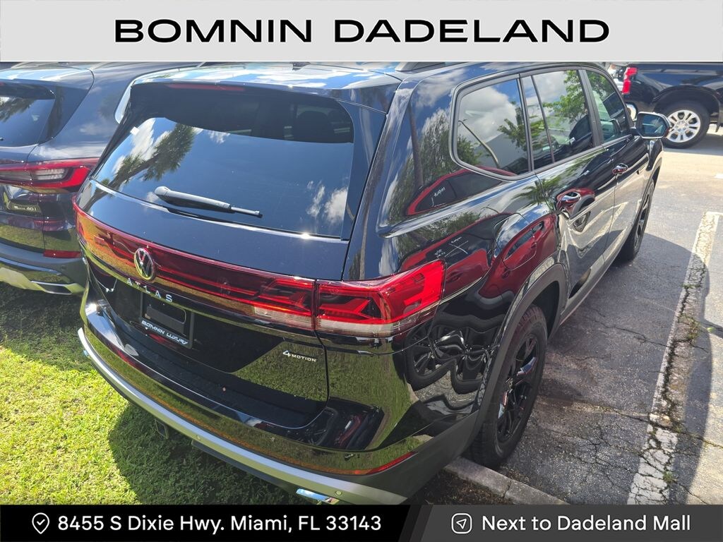 Used 2025 Volkswagen Atlas 2.0T Peak Edition SUV