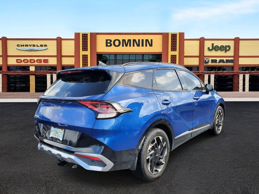 2023 Kia Sportage photo 3