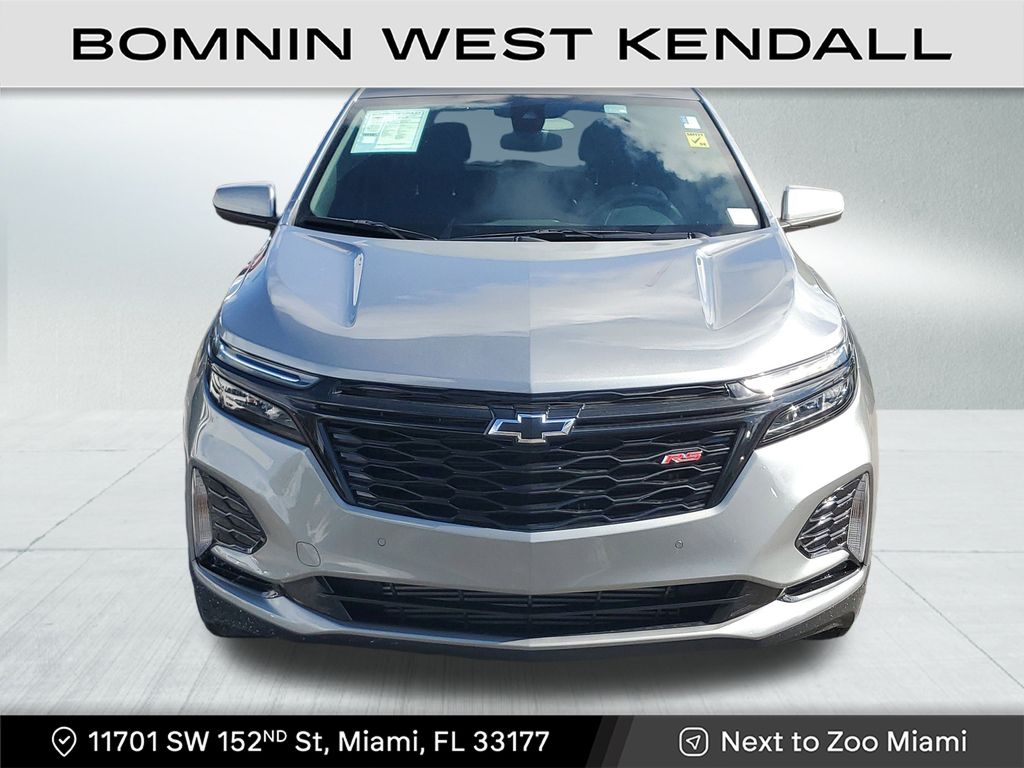 2024 Chevrolet Equinox RS photo 2