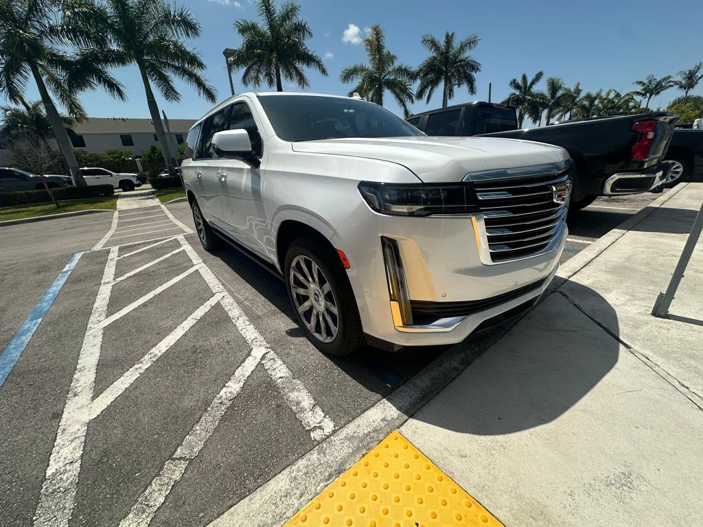 2023 Cadillac Escalade ESV Premium Luxury Platinum photo 3