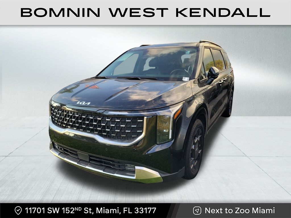 2025 Kia Carnival SX photo 3