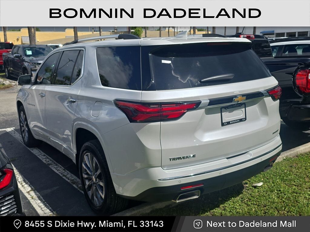 Used 2023 Chevrolet Traverse Premier SUV