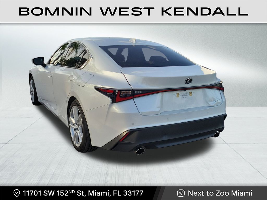 2024 Lexus IS 300 photo 3